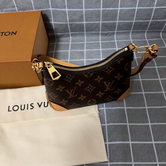 Louis Vuitton Nano Boulogne - Picture 3 of 11